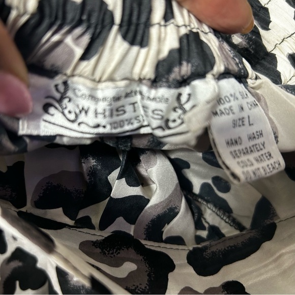 Vintage silk shorts in black and white animal print high-rise pleated medium - Picture 10 of 11